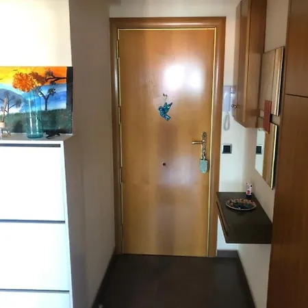 Апартаменты Sea View On A Residential Local Area For Couples Барселона