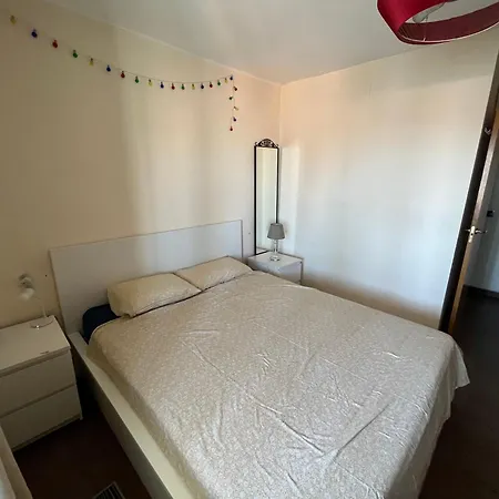 Appartamento Sea View On A Residential Local Area For Couples Barcellona